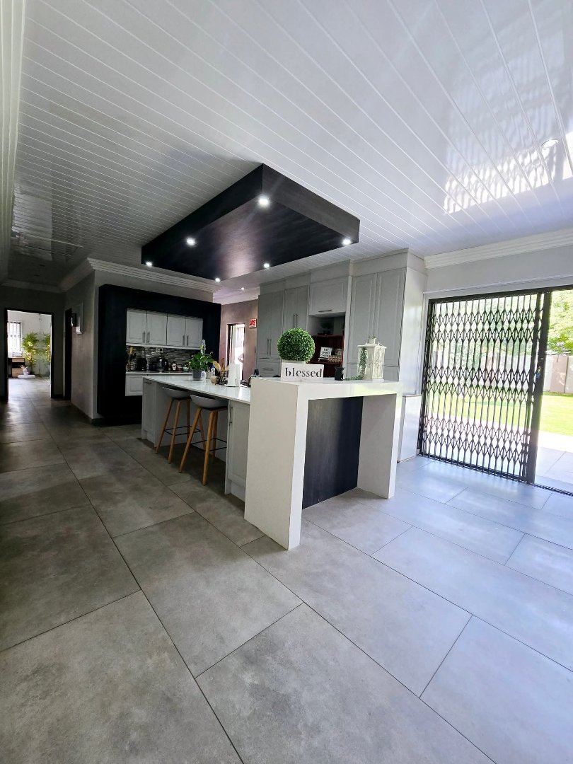 3 Bedroom Property for Sale in La Hoff North West